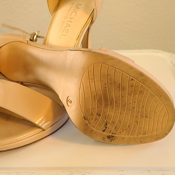 Michael Tall Spiked Patent Nude Pumps Heels 8 - Picture 9 of 10